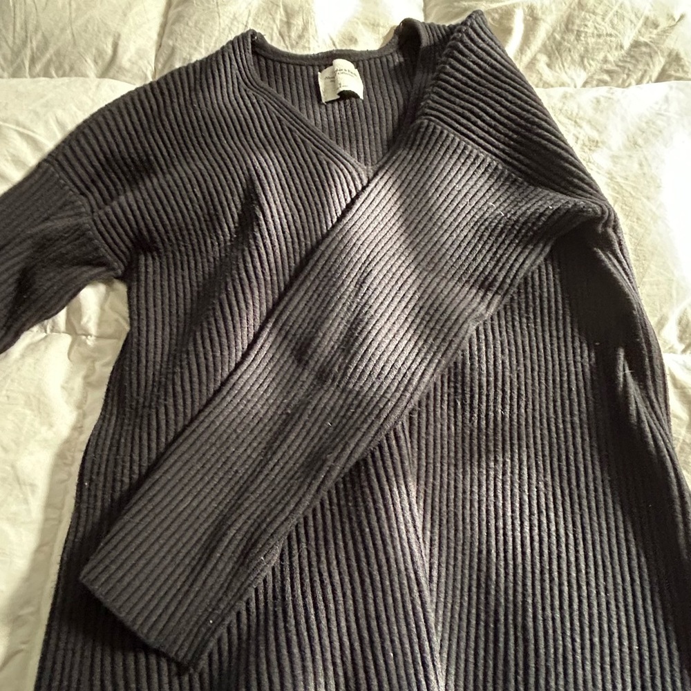 Abercrombie Sweater